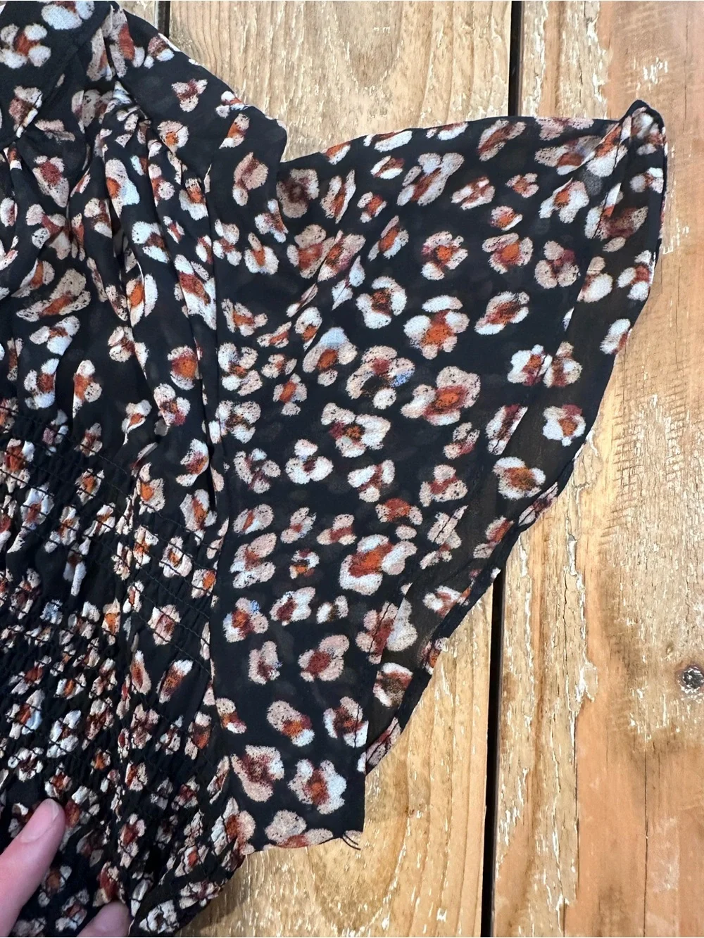Knox Rose Black Leopard-Print Smocked-Waist Blouse - Picture 6 of 12